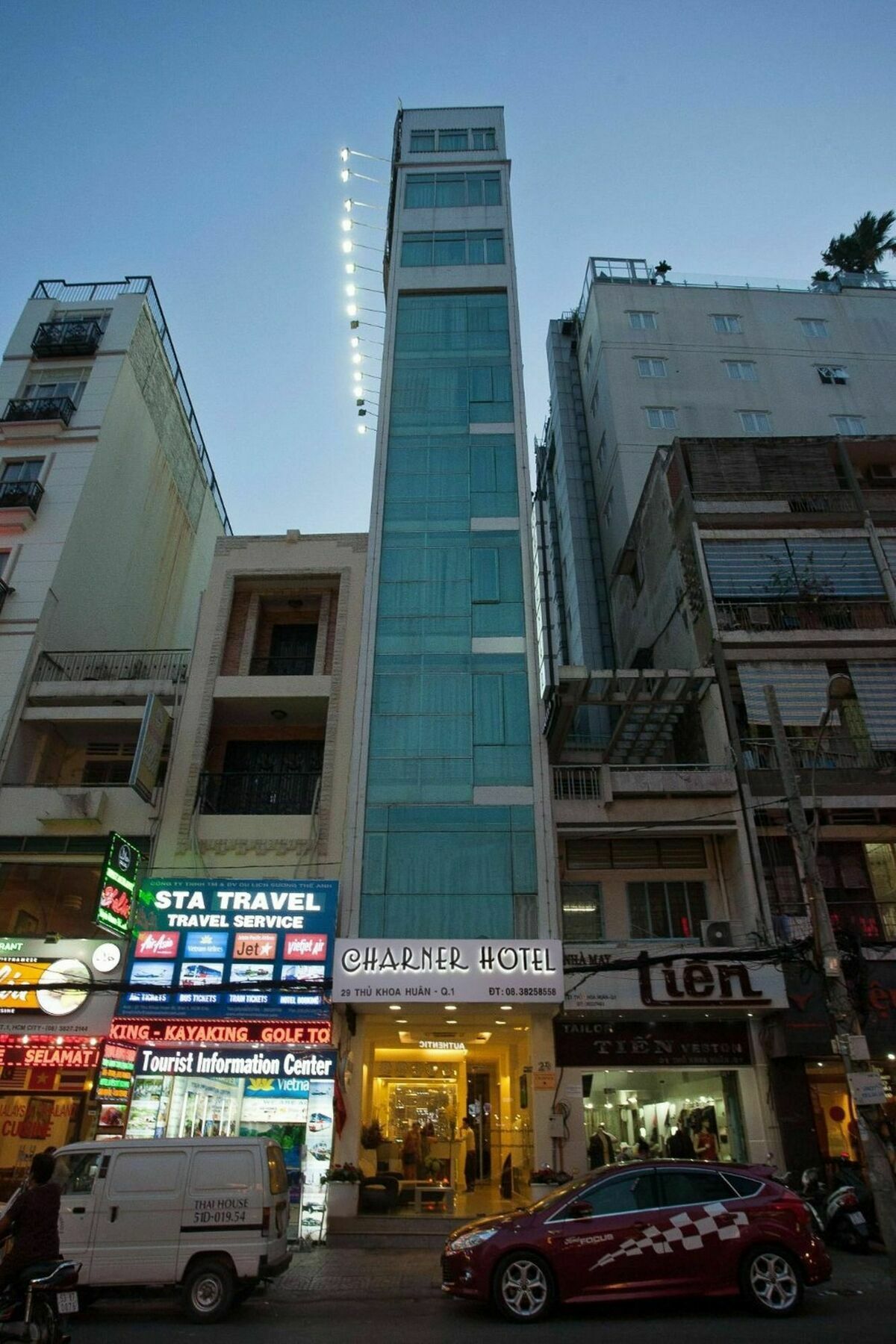 The One Premium Hotel Thành Pho Ho Chí Minh Esterno foto